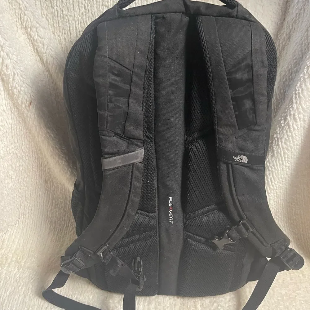 The North Face Unisex Black Vault Backpack